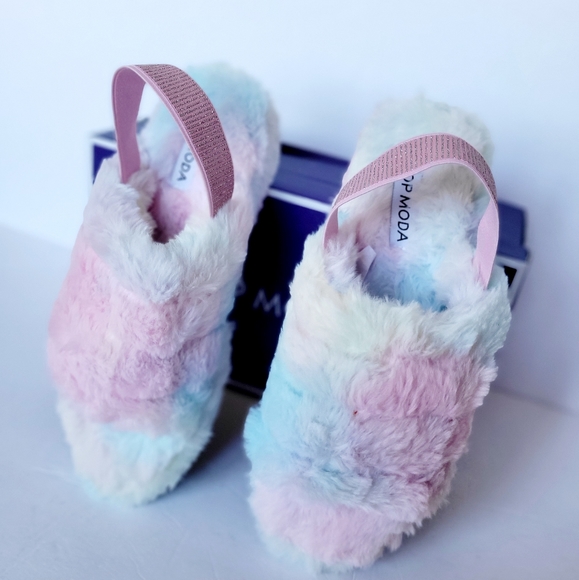 NEW Rainbow pastel slippers/sandals - Picture 10 of 10